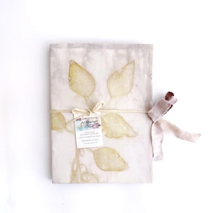 Quaderno A5 cucito a mano,  con ecoprint, carta riciclata, Ecoprint 6