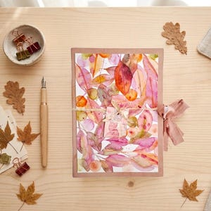 Hand-painted and sewn notebook, made of recycled paper, 15 x 21 cm, 2 leaves