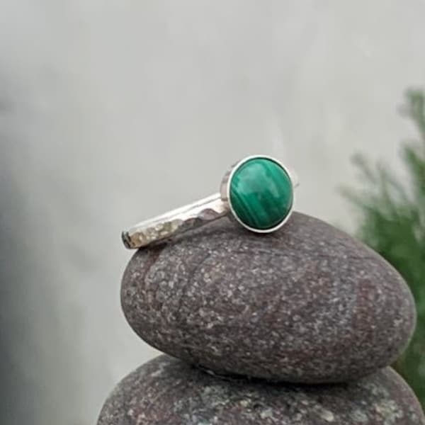 Silver handmade ring, Malachite single stone ring