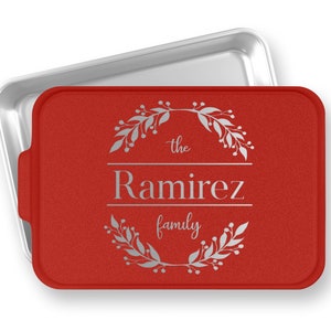 Personalized Cake Pan - Family Monogram Leaves Wreath, Custom Engraved Cake Pan, Housewarming Gift - Baking Pan - Wedding Gift - Bakers Gift