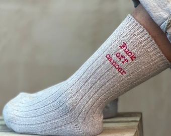 Calcetines Cancer Care Slogan, regalo para un amigo con cáncer, calcetines de quimioterapia