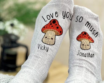 Love you so mush - Valentine's Sock for a couple - Cosy mushroom socks