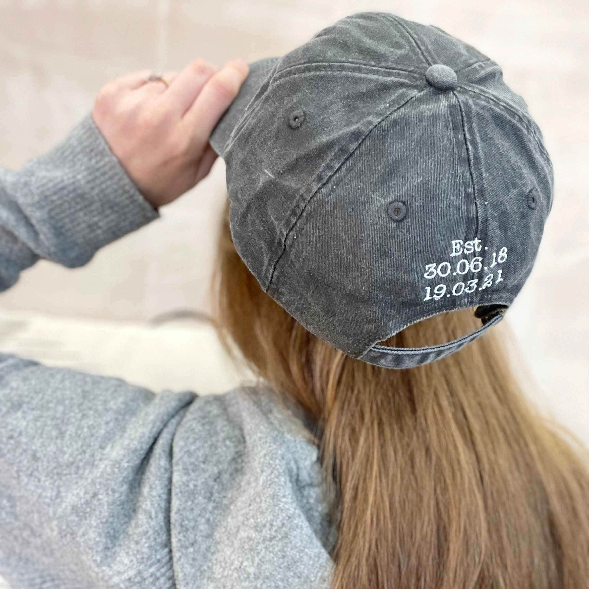 A Hat In Time Cappello Invernale Logo Personalizzato Ricamato O