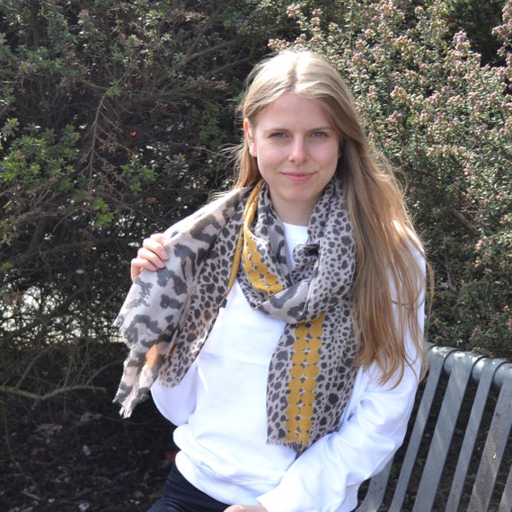 The Perfect Leopard Print Scarf for Fall