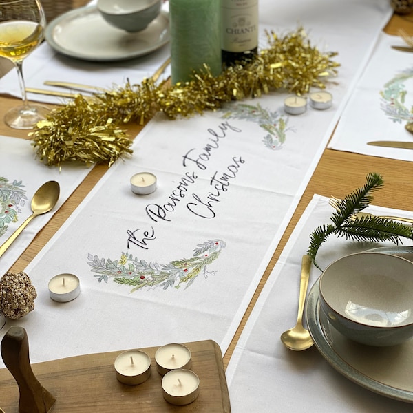 Couronne Familiale Noël Coureur de Table Personnalisé