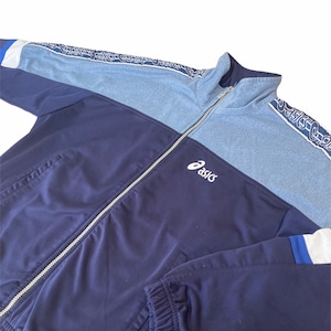Felpa asics bianca e blu sales