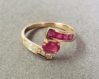 Ruby Ring, Diamond Ruby Baguette Ring, 18k Yellow Gold, Hot Pink Ruby, Wedding Gift, Promise Ring, Gift For Her, Engagement Ring, Baguettes