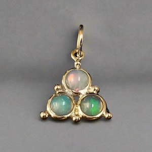 Minimalist Gold Pendant, Natural Opal 18k Gold Charm Pendant, Opal Jewelry, Gold Granules, Round Opal, Gold Jewelry