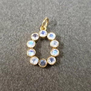 Rainbow Moonstone 14k Gold Pendant, Blue Flash, 3 mm Round Moonstone, DIY Jewelry Findings, Clean and Transparent, Gold Accessories