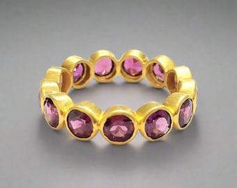 Rhodolite Garnet 18k Gold Band Ring: Natural Pink Stone Jewelry