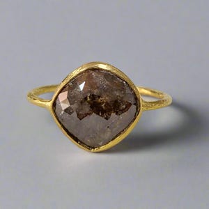 18k Gold Rustic Diamond Ring, Dainty Gold Ring, Handmade Jewelry, Thin Gold Rings, Stackable Rings, Women Rings, Gift for her