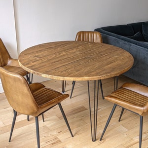 Ronde eettafel massief hout, rustieke keukentafel, handgemaakte houten eettafel, industriële eettafel, ronde tafel