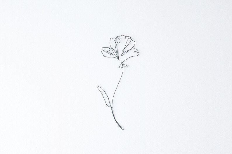 Linear flower Wire wall art. Metal modern sculpture. Etsy