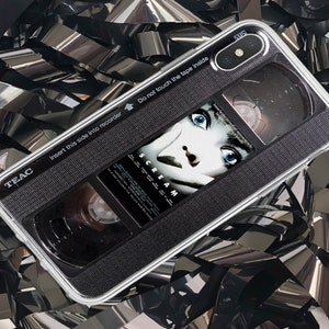 Custodia Horror VHS iPhone 15 14 13 16 Custodia Retro VHS Horror per iPhone Samsung S24 S23 FE cover per Google Pixel 9 8 7 Pro XL