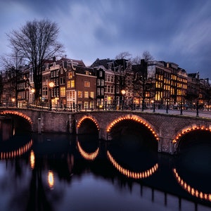 Amsterdam Canals | City | Fine Art Print | Wall Art | Home Décor | Living Room Décor | Cityscape | Canvas | Amsterdam | Netherlands | Travel