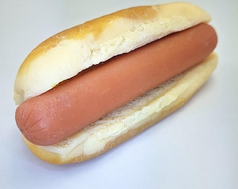 Hot Dog Soap Funny Gag Gift for Him Realistic Food Soap Novelty Prank Soap Birthday Gift BBQ Party Favor Handmade Fake Food White Elephant