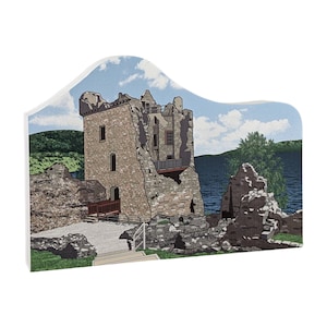 Cats Meow Village Scotland United Kingdom, Urquhart Castle On Loch Ness