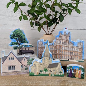Collection Downton Abbey, 6 pièces au choix, château de Highclere, église St Mary, hôpital Cottage, village de Cats Meow