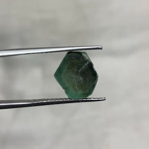 Deep Colour Quality Watermelon Emerald Slice Excellent Green Colour AA Quality Trapiche Emerald