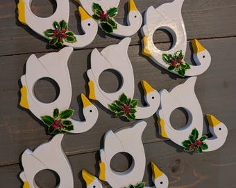 Vintage 1980s Country Goose Christmas Napkin Rings - Set of 8 - Holiday Holly Grandma Chic Decor