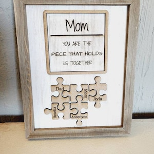 Mom&#39;s Puzzle Piece Frame / Picture with Puzzle Pieces / Mothers Day Gift / Gift For Mom / Gift For Her