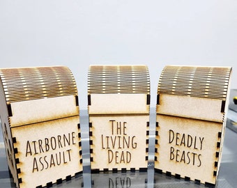 Living Hinge Deck Box: contiene 100 carte imbustate