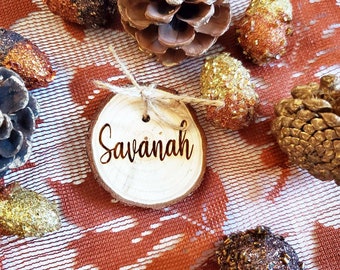 Engraved Pine wood Slice / name places/ Thanksgiving table/ name cards/ Weddings / anniversaries