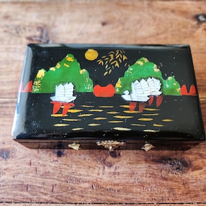 Vintage Chinese Black Lacquer Jewelry Box Mid Century Decor Chinese Art Chinese Jewelry Box