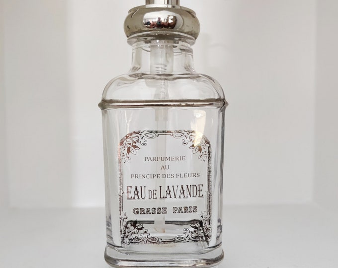 Vintage Bella Lux Eau De Lavande Soap Dispenser Apothecary Vanity Soap