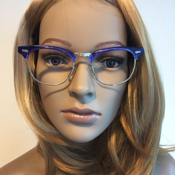 Classic Brand Horn-rimmed Eyeglasses frames. Made… - image 4