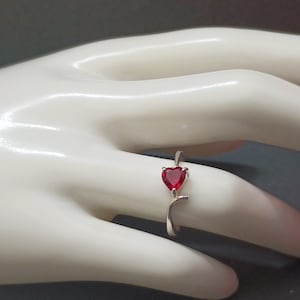 Sterling Silver Dainty  Heart Ring.  Vintage , size 6,  Red Stone, Marked 925,  Free Shipping.