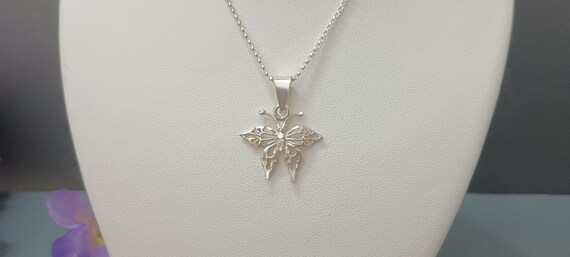 Sterling Silver Butterfly Pendant Necklace.  Vint… - image 3