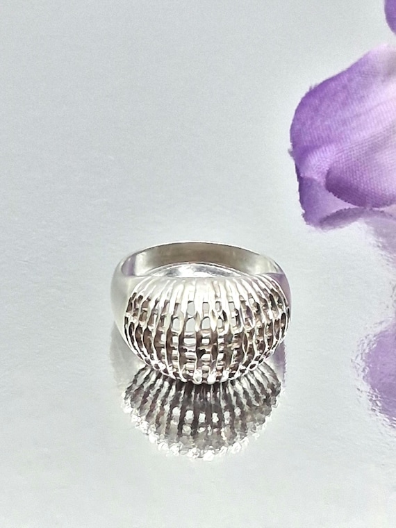Sterling Silver UTC Dome Ring.  Size 6.75, Hallma… - image 1