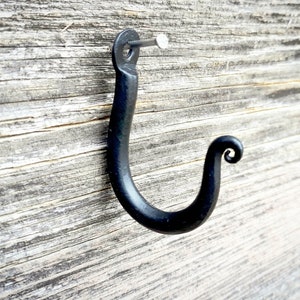 Cast Iron Hooks, Entryway Coat Hook With Vertical Name Tag -  Canada
