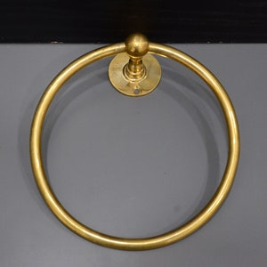 Anello portasciugamani in ottone vintage, anello portasciugamani in ottone non laccato da 6", accogliente portasciugamani artigianale, finitura in ottone non laccato