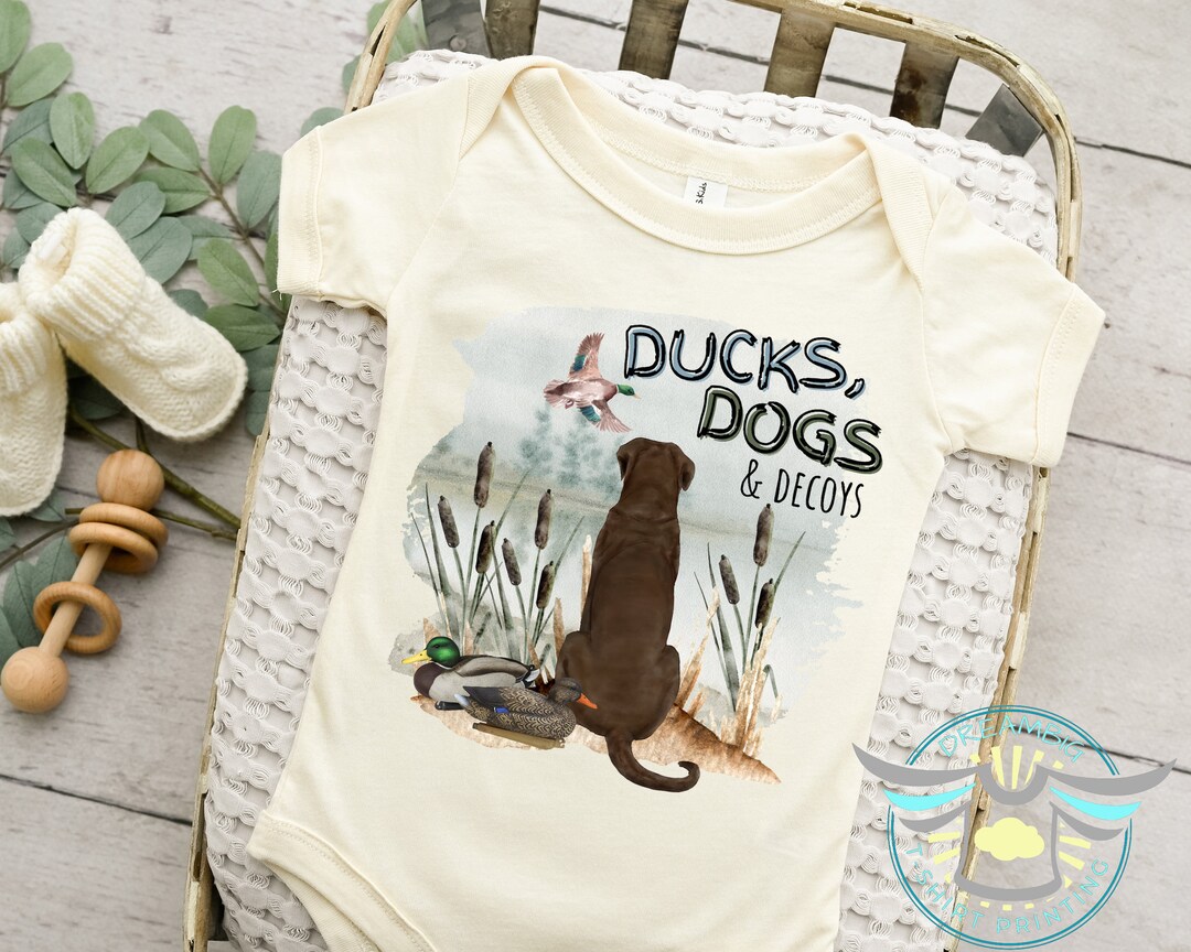 Duck Hunting Onesie® Hunting Bird Dog, Ducks Dogs & Decoys, Daddy's