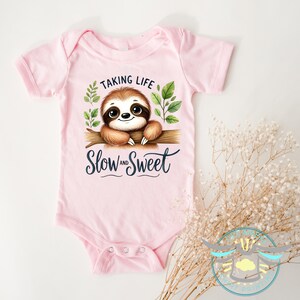 Sloth Baby Bodysuit, Taking Life Slow And Sweet, Sloth Lover, Sloth Outfit, Baby Girl, Baby Shower Gift, Cute Baby Clothes, Newborn Bodysuit