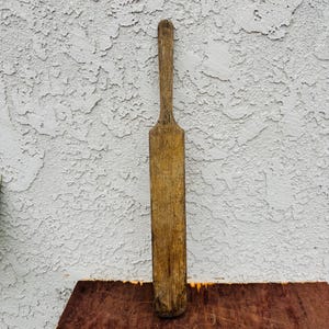 Small Early 1900s Antique Child Cricket Bat &quot;The Star Bat Star Productions Birkenhead Made In England&quot; Mancave Sports Distressed Decor #1230