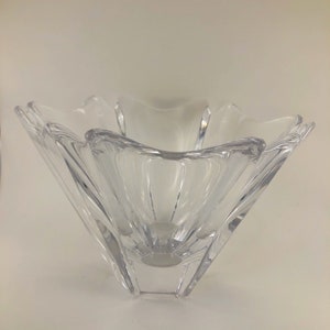 Crystal Glass Vase Serving Bowl, Vintage Glass Vase, 1950s, Large Glass Vintage Serving, House Warming Gift, Home Decor Gift For Her,#0357JW