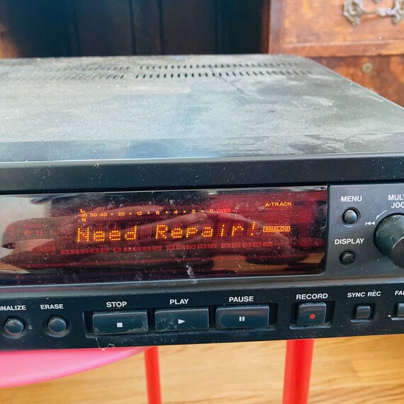 TASCAM　CD-RW700 CD-RW700 | Professional CD Recorder & Player | TASCAM
