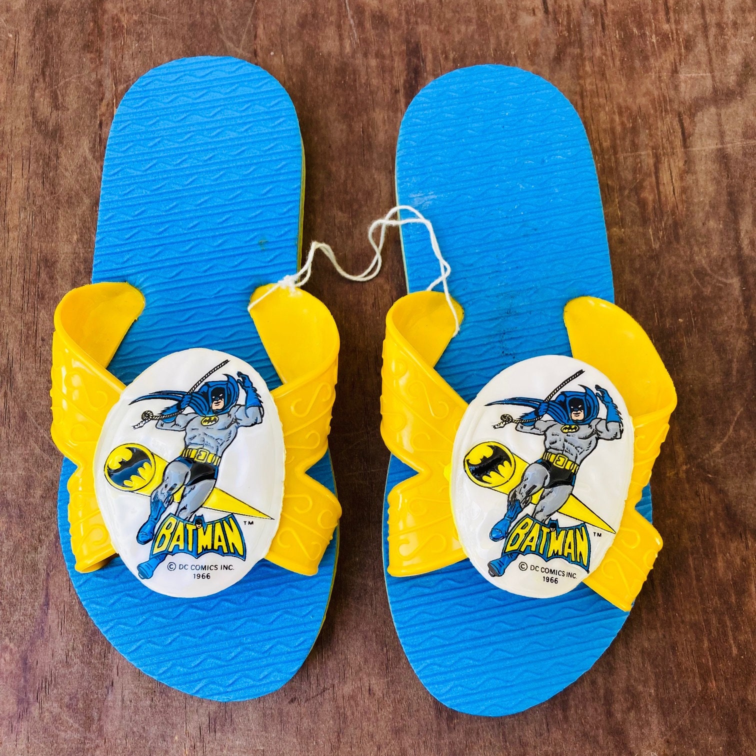 1960s Vintage Kids Batman Flip Flops Shoe Size Adult 1 3 DC Comics Retro Memorabilia 60s Super Hero Footwear Beach Wear Sandals JW0449 Etsy Canada