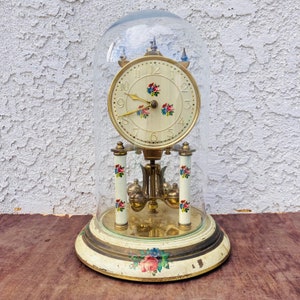 Horloge vintage dôme en verre Wilmac fabriquée en Allemagne, horloge de cheminée anniversaire allemande du milieu du siècle, horloge non testée ne fonctionnant pas, pièce décorative #0955