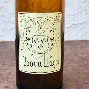 Vintage holländische Bierflasche, Mancave Decor Bier-Liebhaber-Geschenk, hergestellt in Holland holländische Hoorn-braune Glas-Lagerflasche, 9 Zoll groß, CE0502