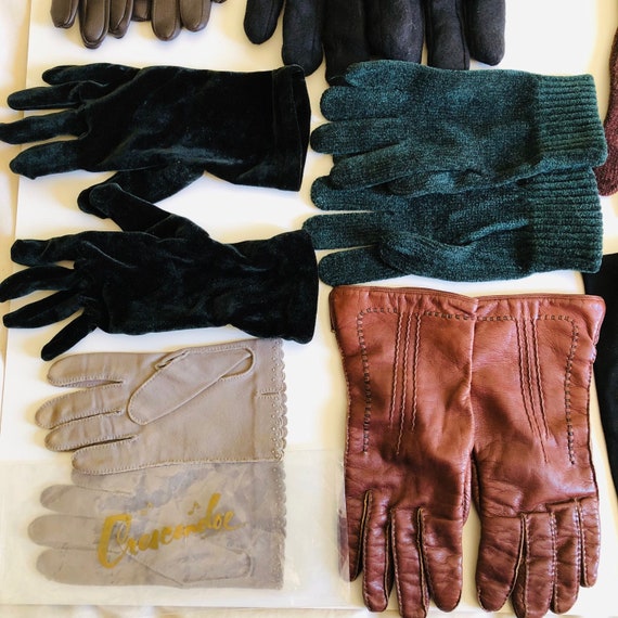 Job Lot of Vintage Gloves 19 Pairs of Gloves, 195… - image 8