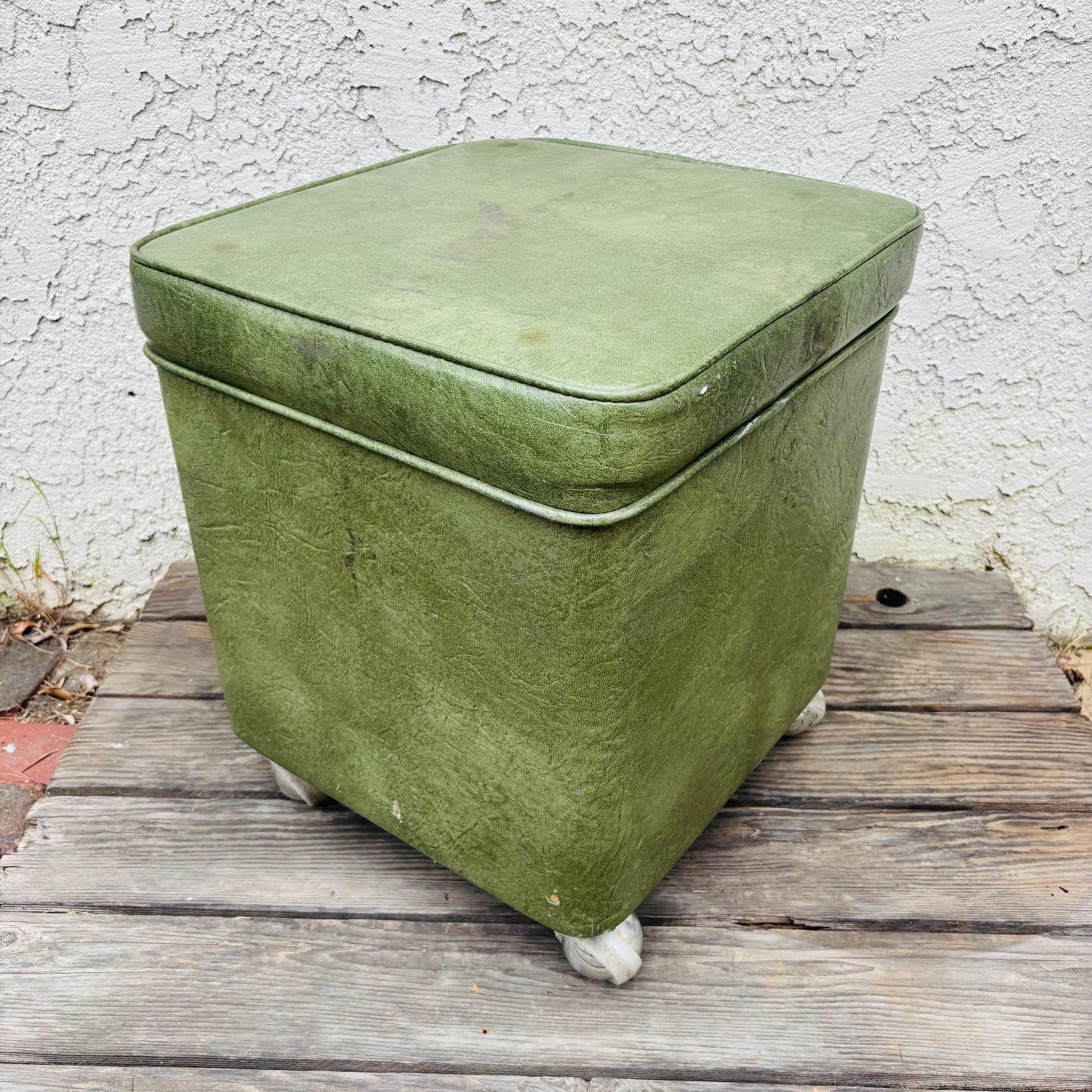 Storage Hassock