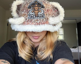 Crochet wankdat bucket hat