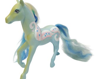My Little Pony Dream Beauties Rainbow Windsweeper Pony Horse G1 Toy 1989 Hasbro