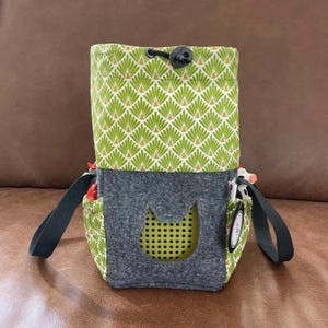 Tasche für Toniebox & Tonies - praktisch und schön für unterwegs (Tonieboxtasche) personalisierbar / grün - Messing - Raute - Fächer
