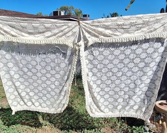 Juego de cortinas boho con cenefas y flecos incorporados