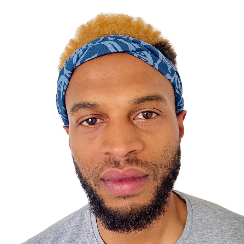 Light blue & slightly darker blue William Morris style printed cotton mens headband is comfy, soft and is elasticated at the back. Bands are plaited at the front as an interesting, subtle design detail.